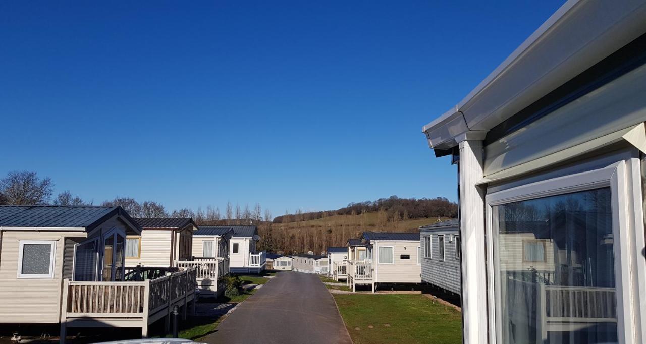 Hillside Caravan Доліш Екстер'єр фото